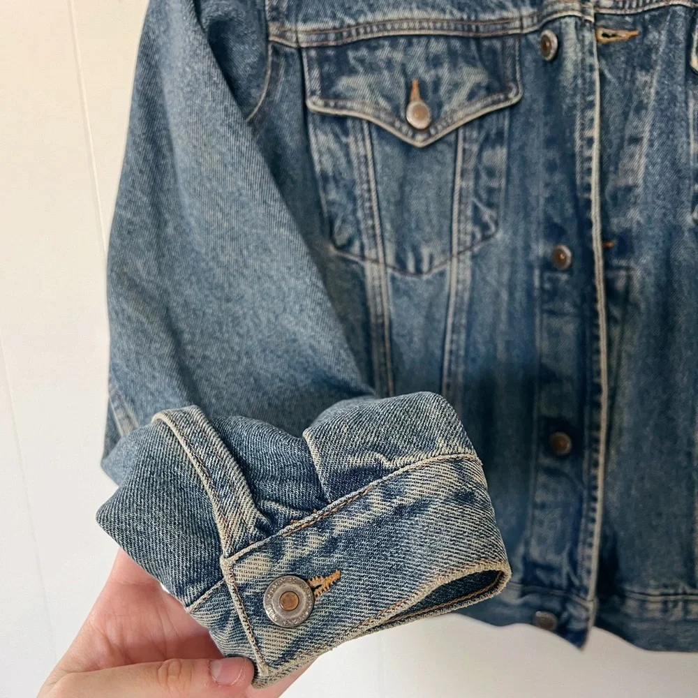 Vintage Old Navy Denim Trucker Jacket - Picture 5 of 9
